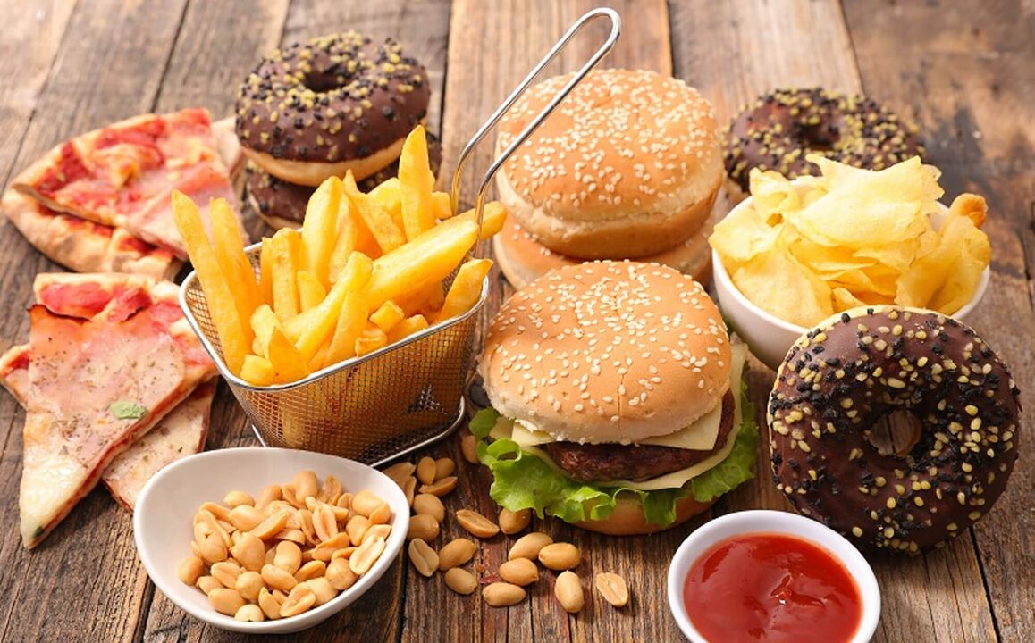 Dans le régime japonais, les sucreries et la restauration rapide sont interdites.
